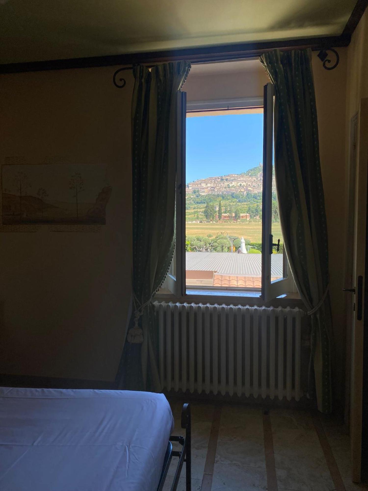 Bed and Breakfast Unica Assisi Agri-Charming House Екстер'єр фото