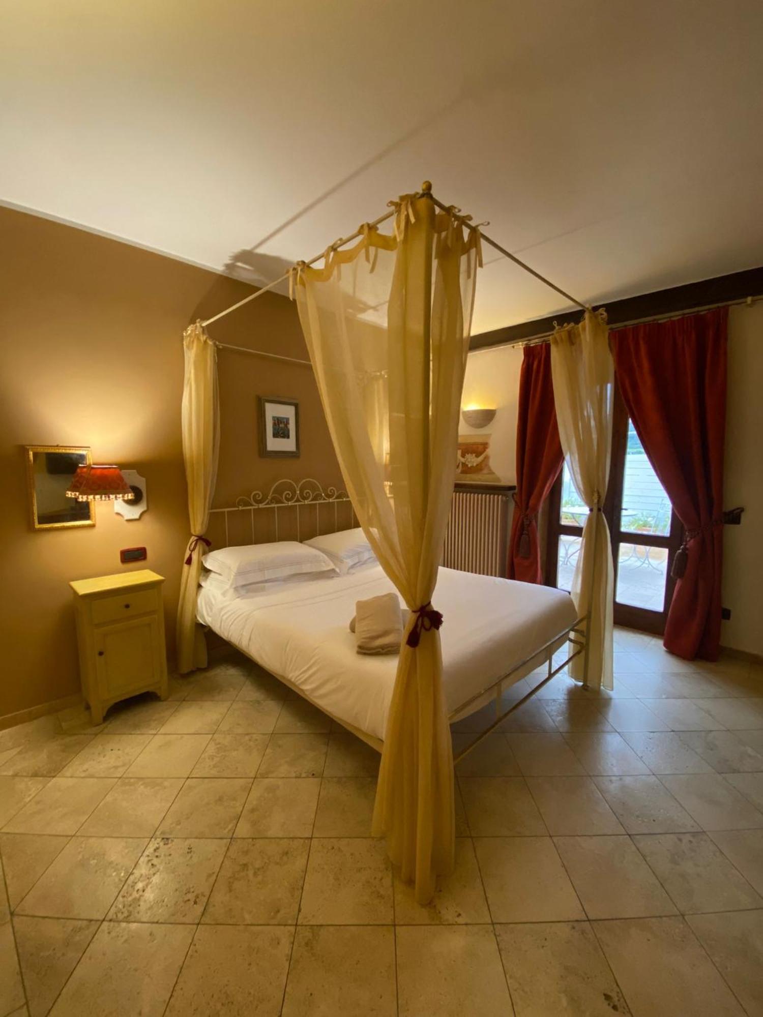 Bed and Breakfast Unica Assisi Agri-Charming House Екстер'єр фото