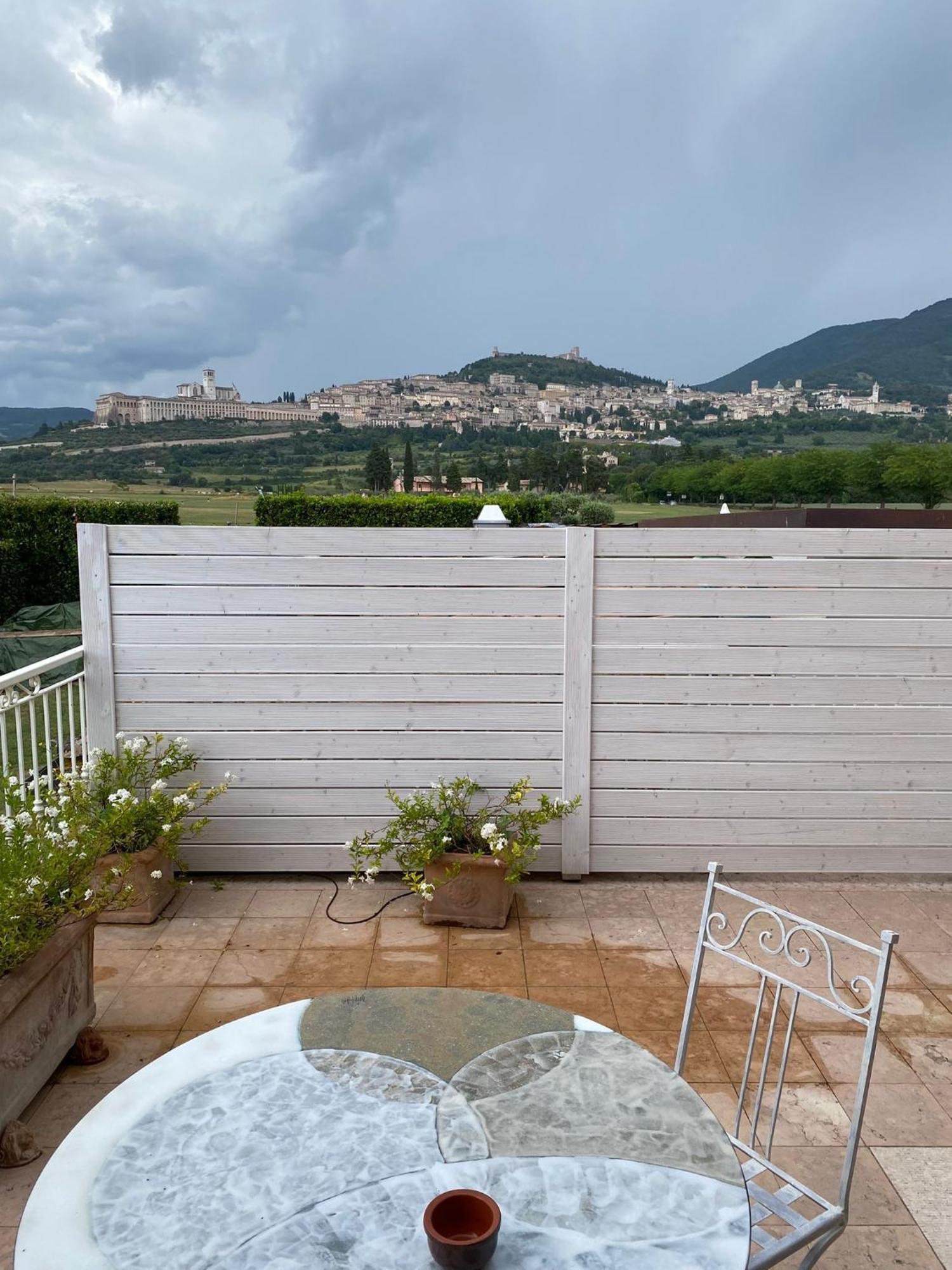 Bed and Breakfast Unica Assisi Agri-Charming House Екстер'єр фото