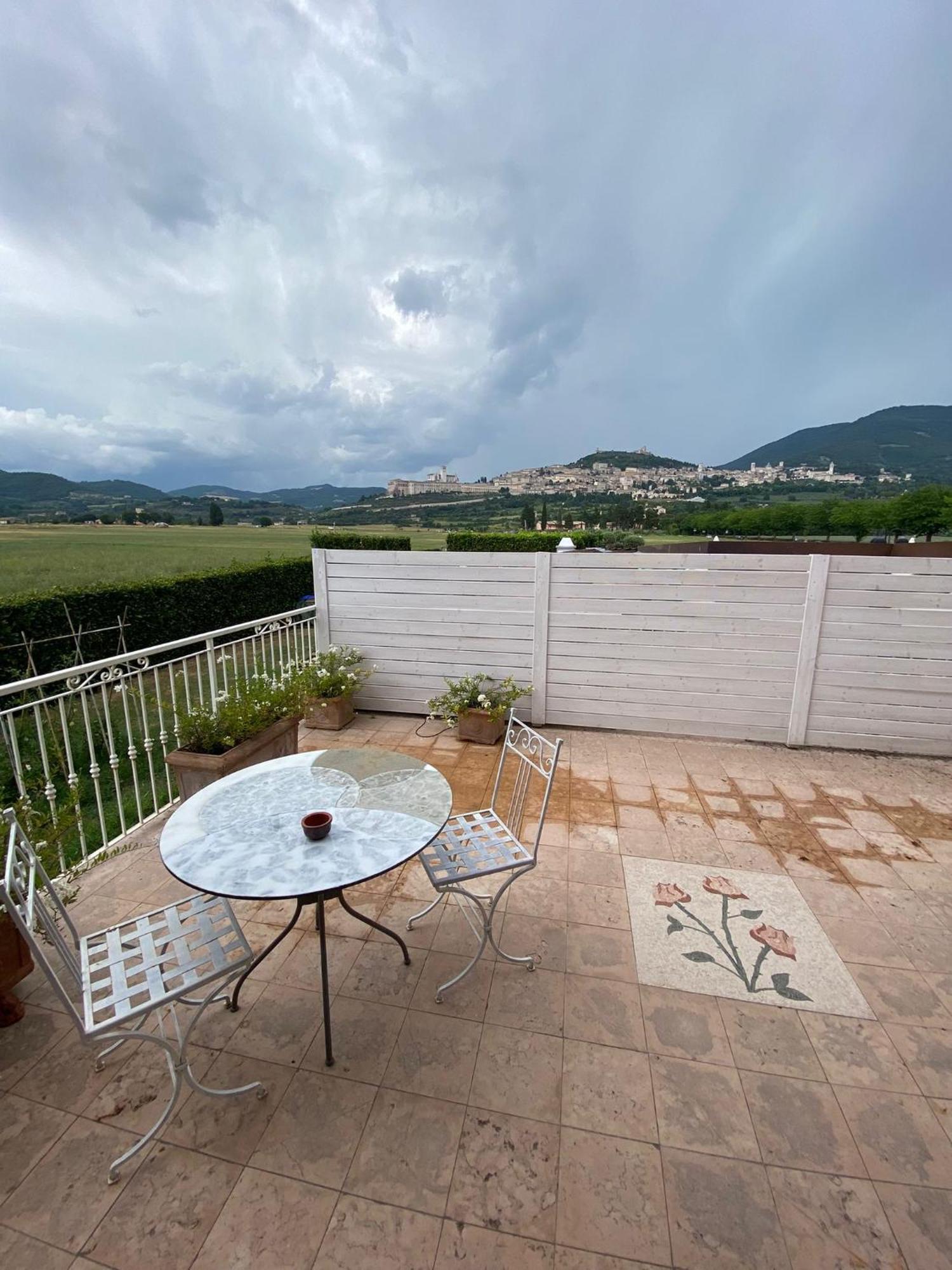 Bed and Breakfast Unica Assisi Agri-Charming House Екстер'єр фото