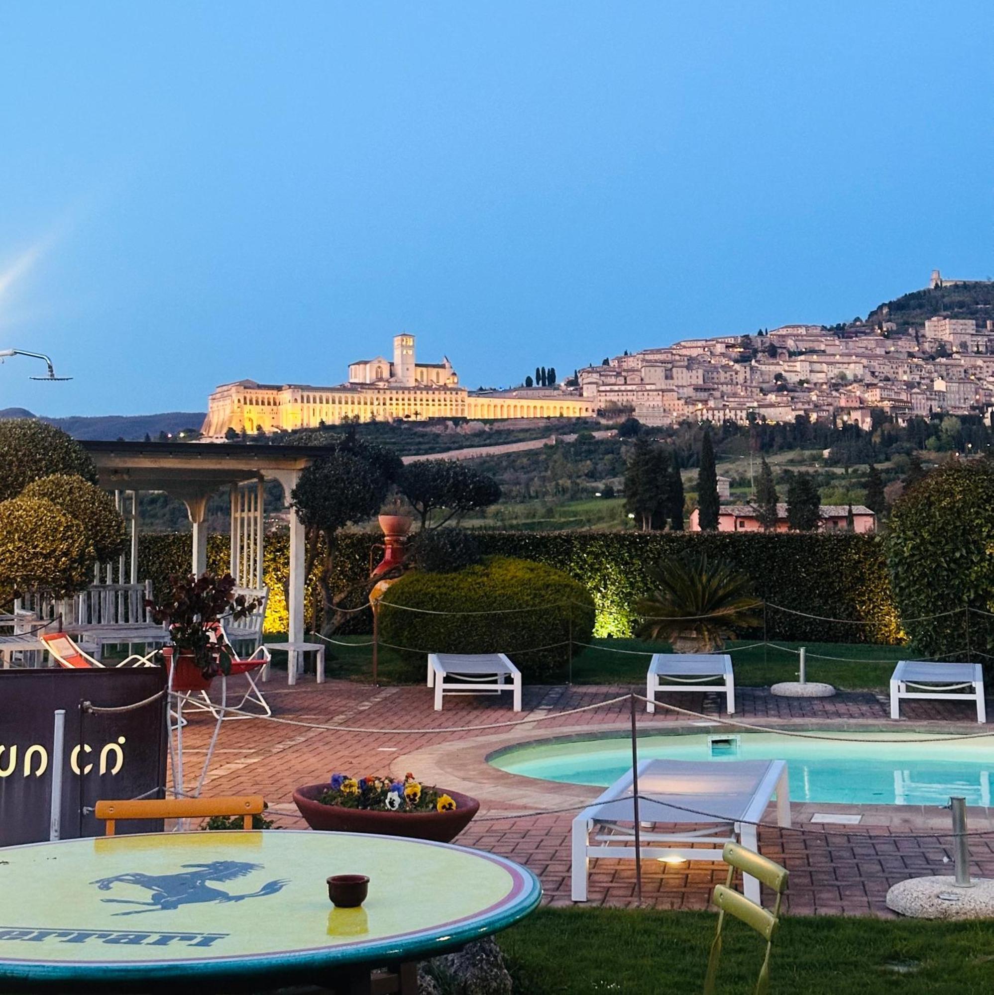 Bed and Breakfast Unica Assisi Agri-Charming House Екстер'єр фото